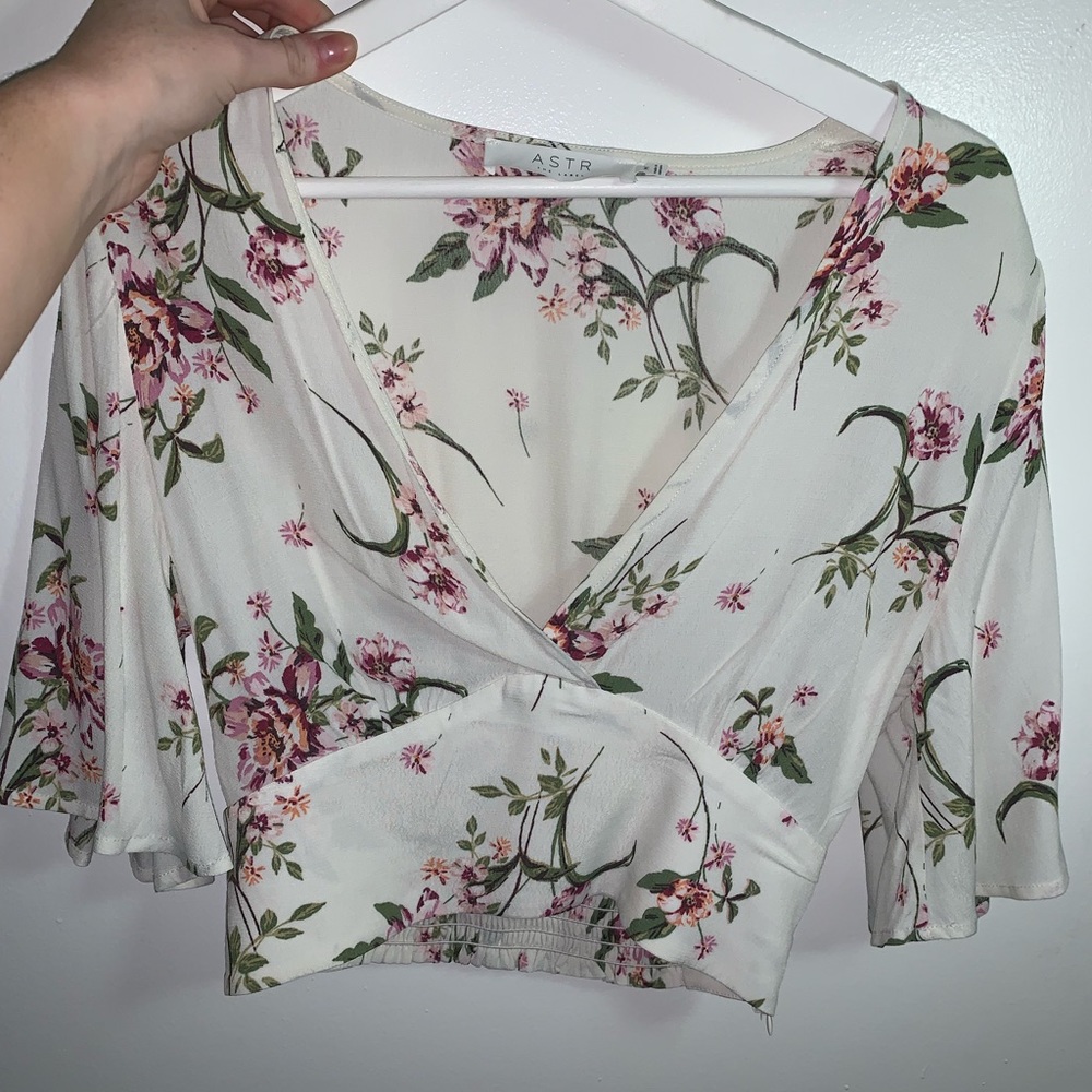 Short sleeve formal white top with flowers